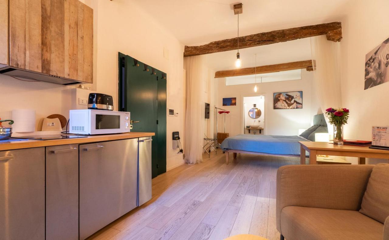 Lovely Studio D'Azeglio By Studio Vita 博洛尼亚 外观 照片
