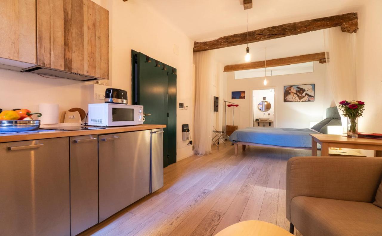 Lovely Studio D'Azeglio By Studio Vita 博洛尼亚 外观 照片